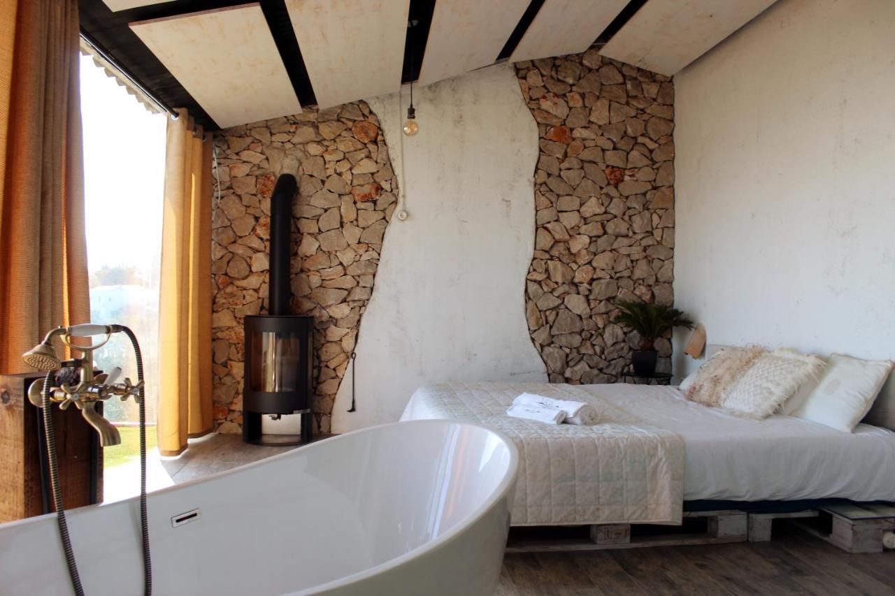 Guadalest Galaxy Bubble Hotel ベニマンテイ エクステリア 写真